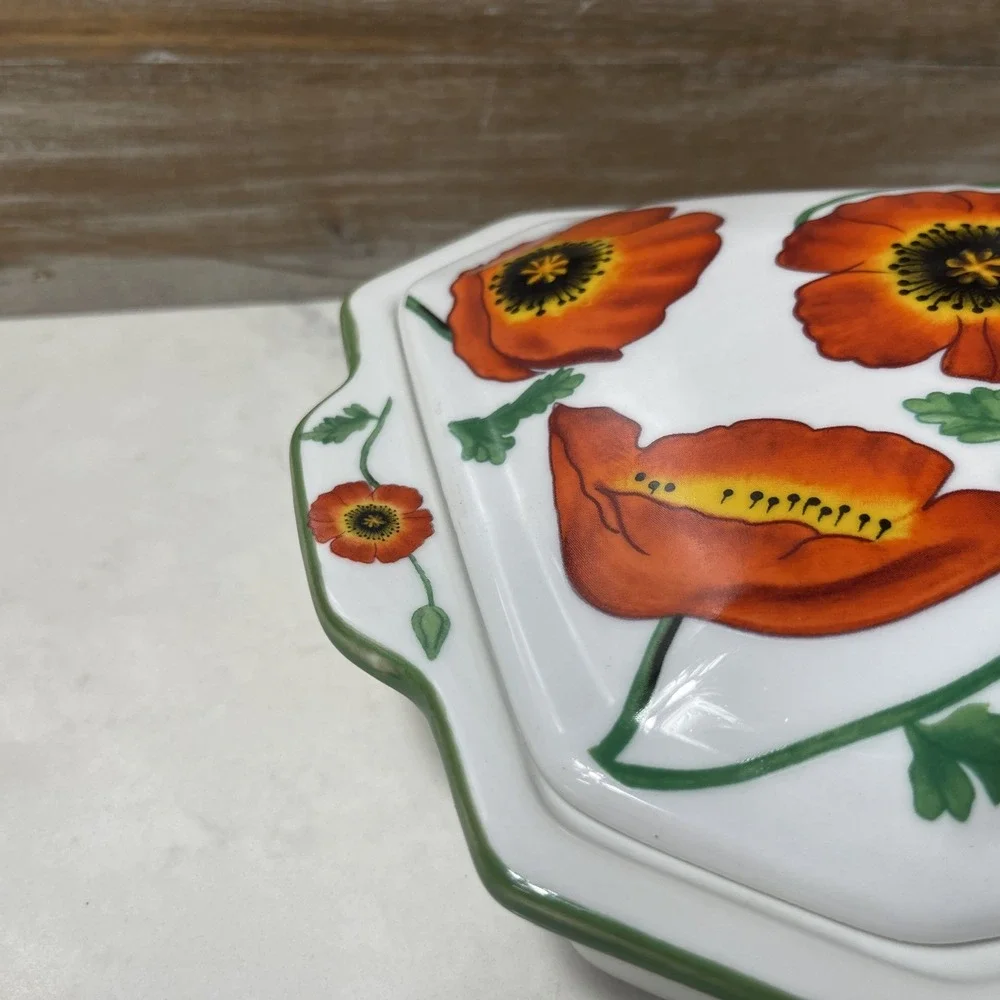 Vintage Cook Street Poppy Divided Covered Casserole Serving Dish